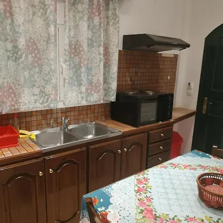 Apartment Gerekos And