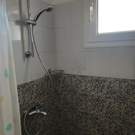 Apartment Gerekos And Agios Georgios (Corfu)