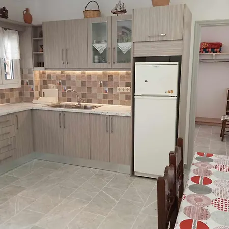 Apartment Gerekos And Agios Georgios (Corfu)