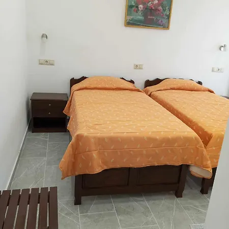 Apartment Gerekos And Agios Georgios (Corfu)