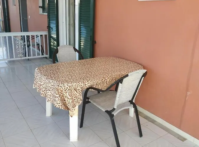 Appartement Gerekos And
