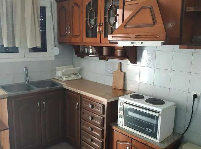 Appartement Gerekos And *
