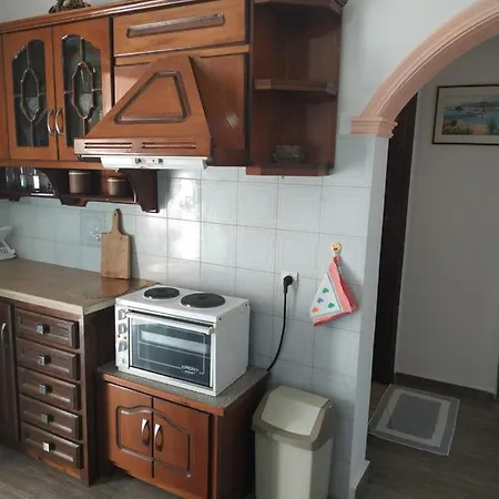 Appartamento Gerekos And