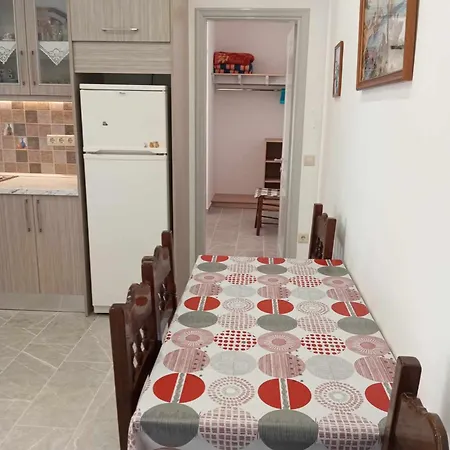 Appartamento Gerekos And