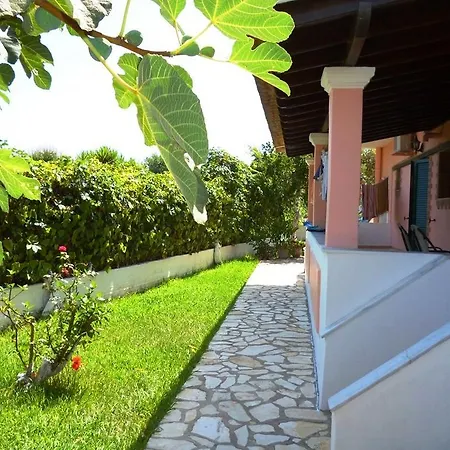 Gerekos And Appartamento *